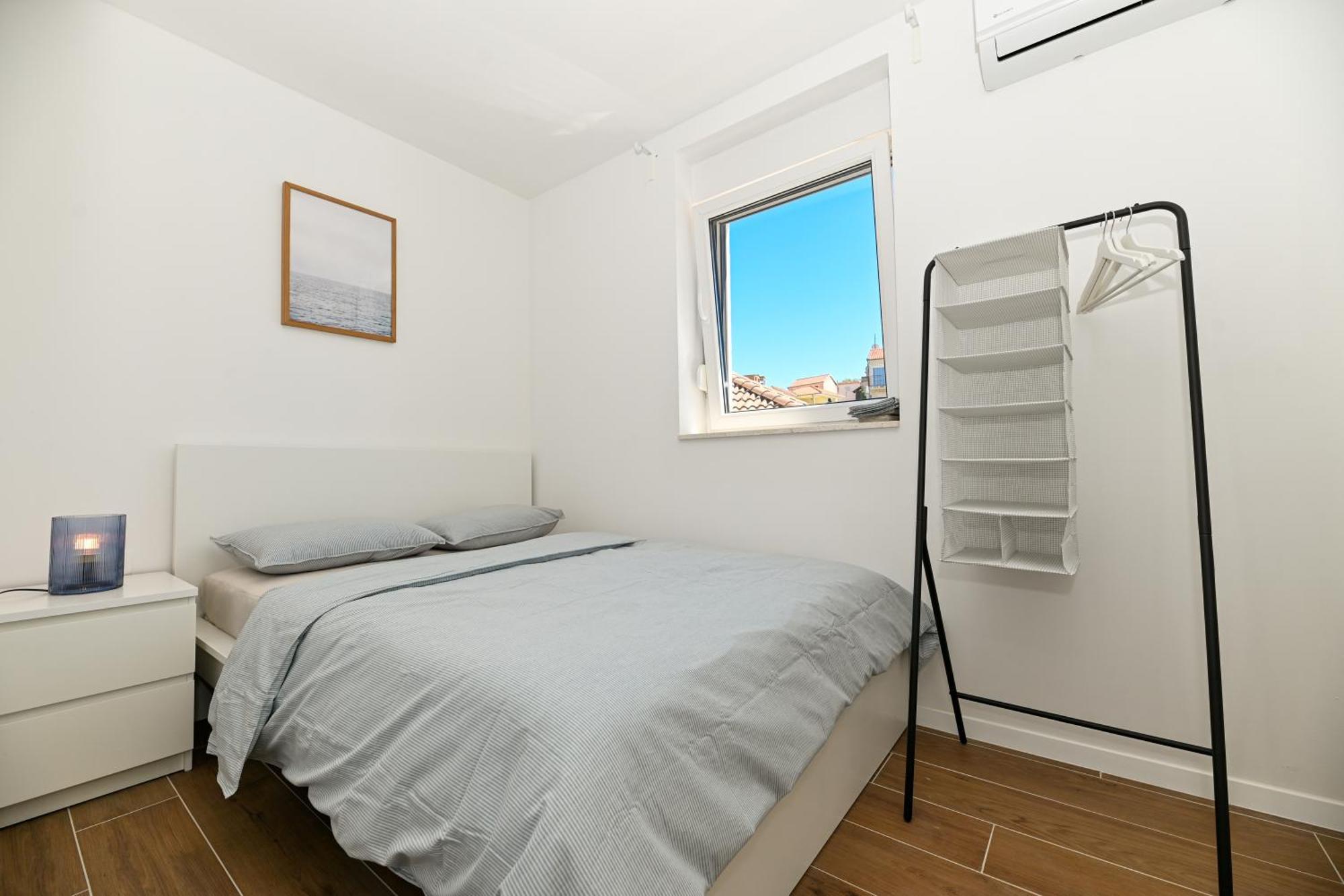 Downtown Apartments Maar Трогир Экстерьер фото