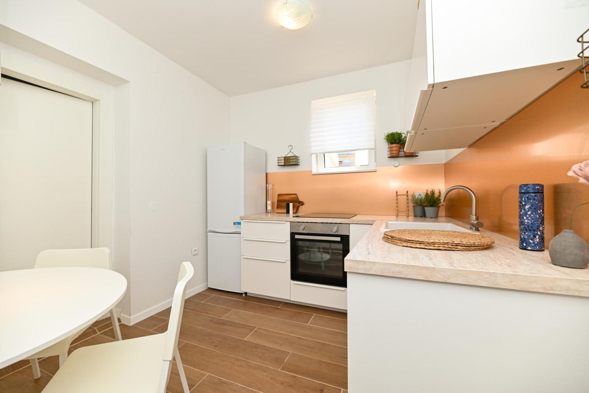 Downtown Apartments Maar Трогир Экстерьер фото
