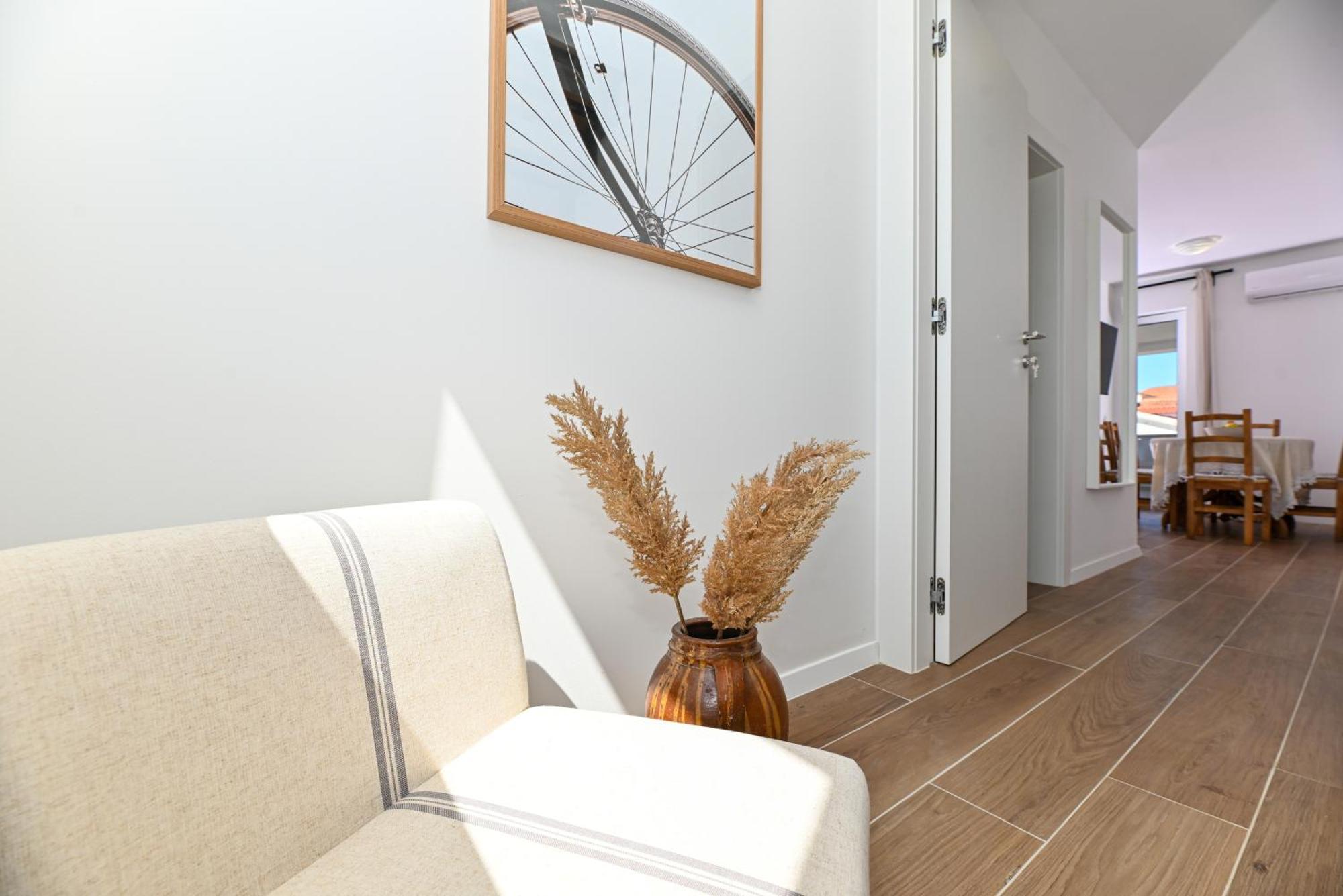 Downtown Apartments Maar Трогир Экстерьер фото